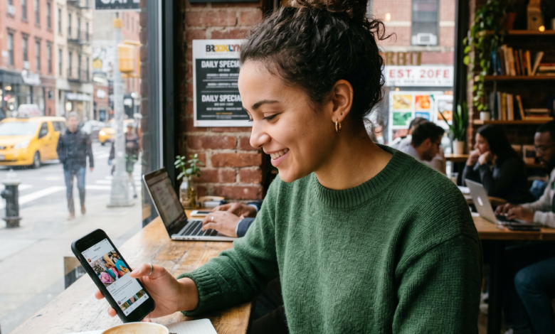 How to Stay Safe While Using Public Wi-Fi